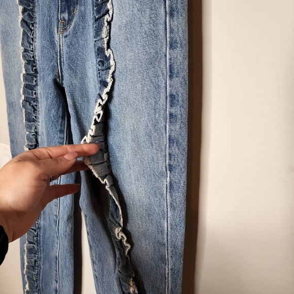 Carmar Ruffle Ursula Jeans Size 27 - Picture 11 of 15
